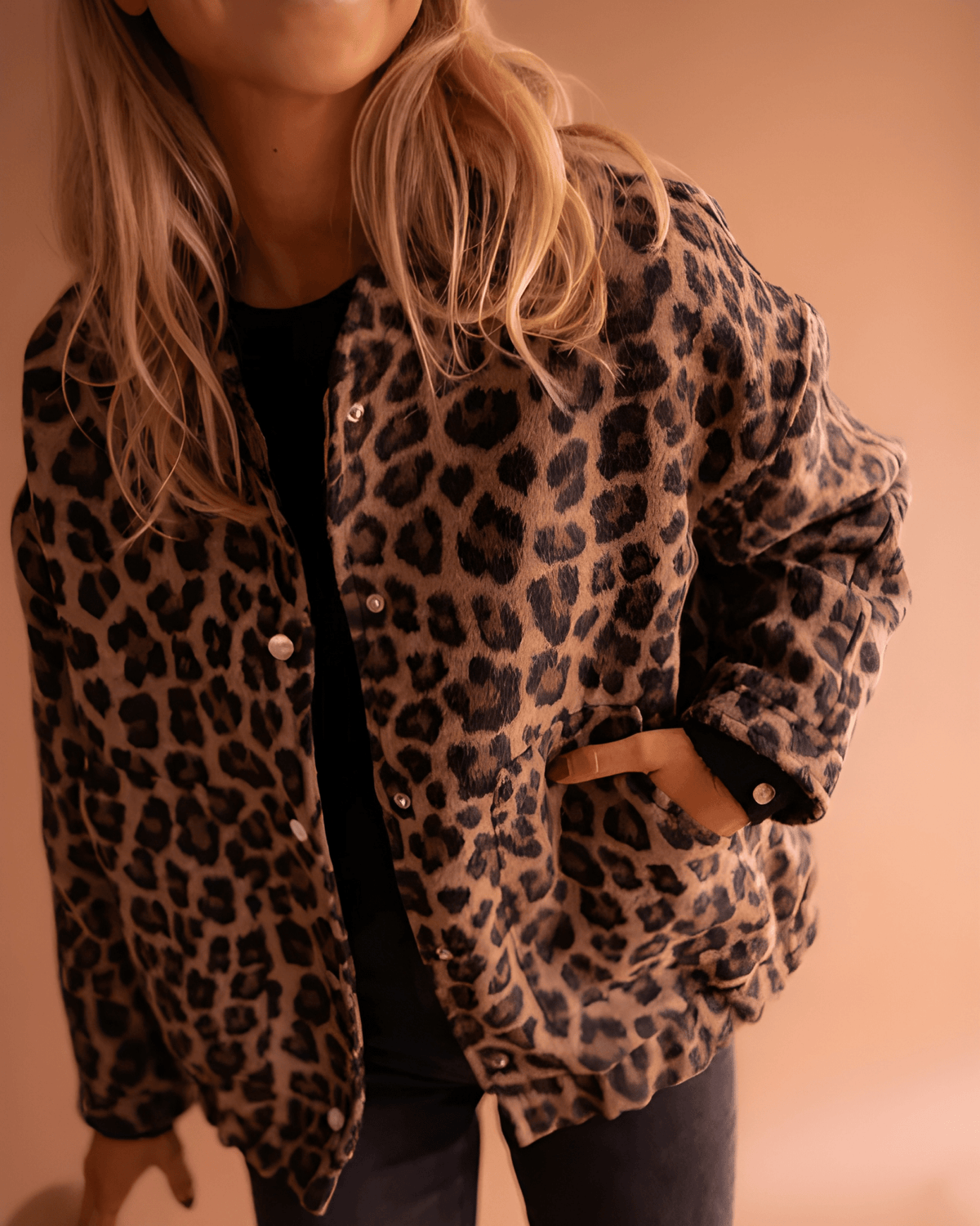 Leona | Bomberjacke mit Leopardenmuster