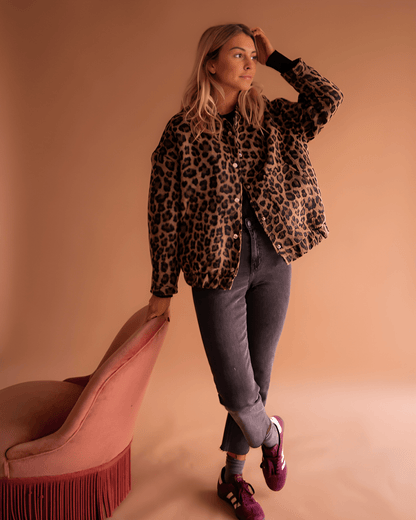 Leona | Bomberjacke mit Leopardenmuster