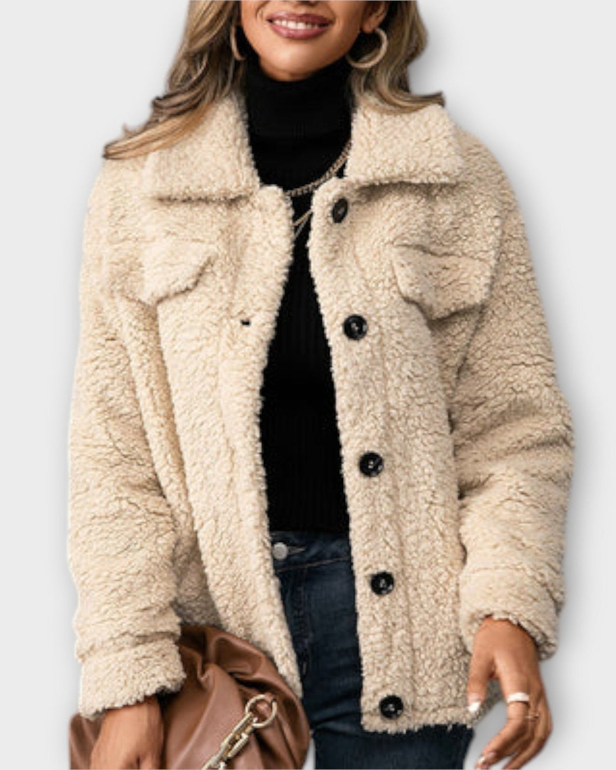 Olivia | Cremefarbene Teddyjacke