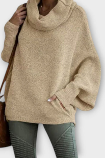 Olivia | Lockerer Trichterkragenpullover in Beige