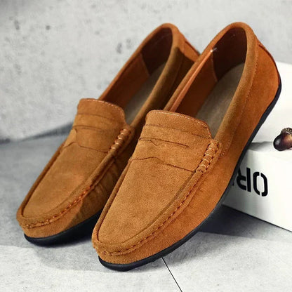 August | Dunkelblaue Penny-Loafer in Veloursoptik