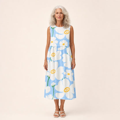 Henny | Ärmelloses Sommerkleid mit großen Blüten auf Hellblau