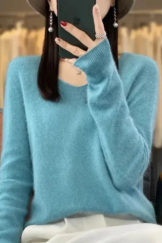 Maya | Taupefarbener Rundhalspullover