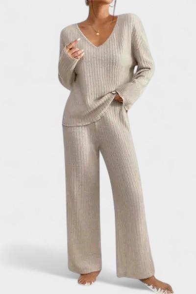 Melody | Gerippter Strickpullover & weite Hose Set