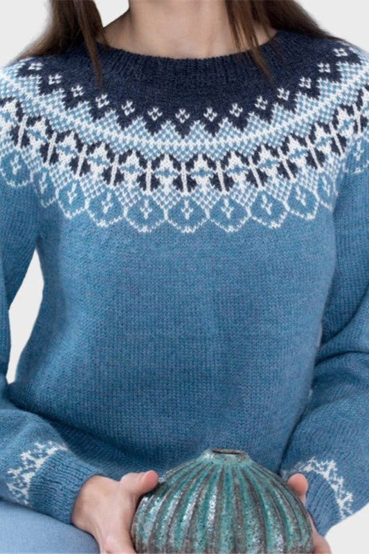 Melody | Schwarzer Strickpullover mit Kapuze und Katzenmotiv
