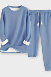 Blau