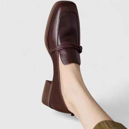 Mila | Schwarzer Loafer mit Blockabsatz