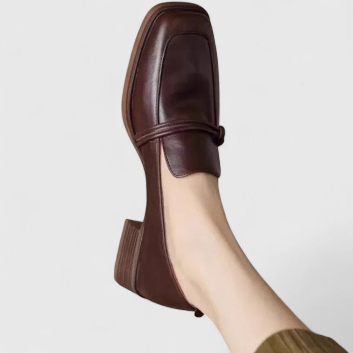 Mila | Schwarzer Loafer mit Blockabsatz