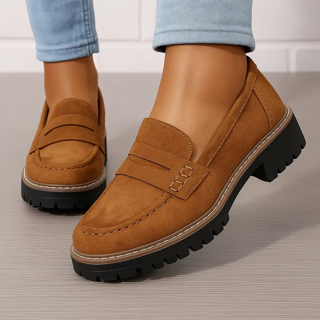 Nadia | Loafer in Veloursoptik