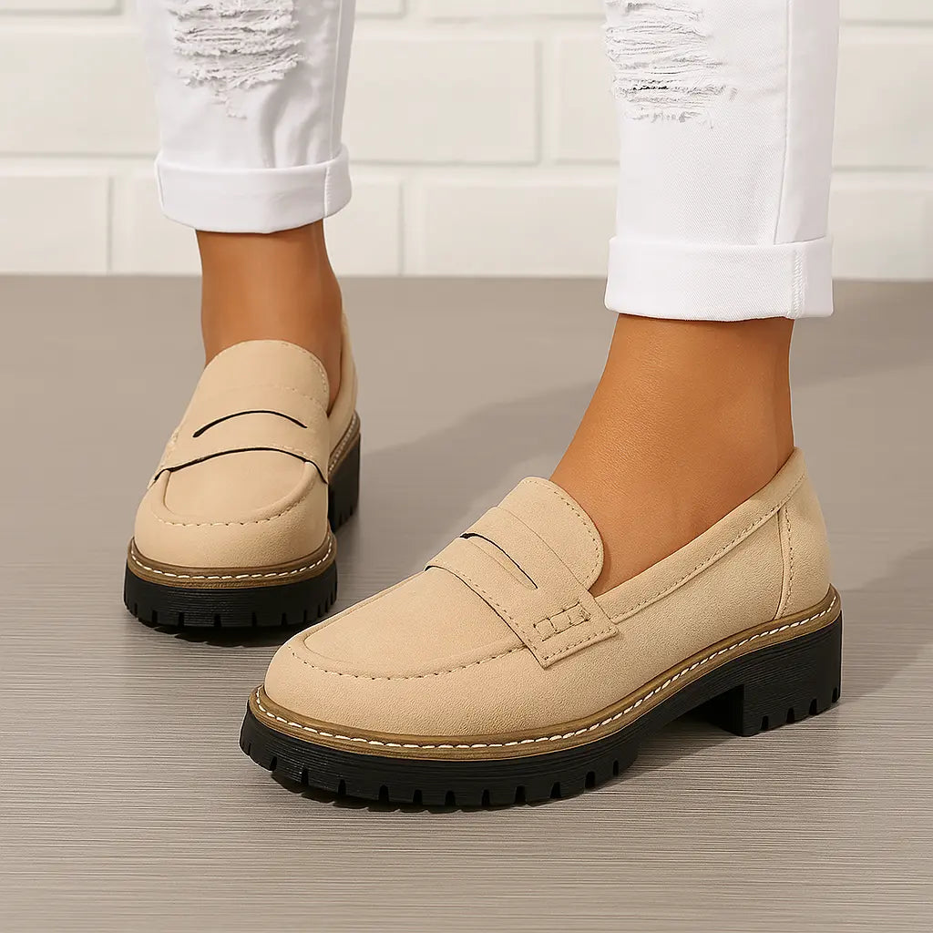 Nadia | Loafer in Veloursoptik