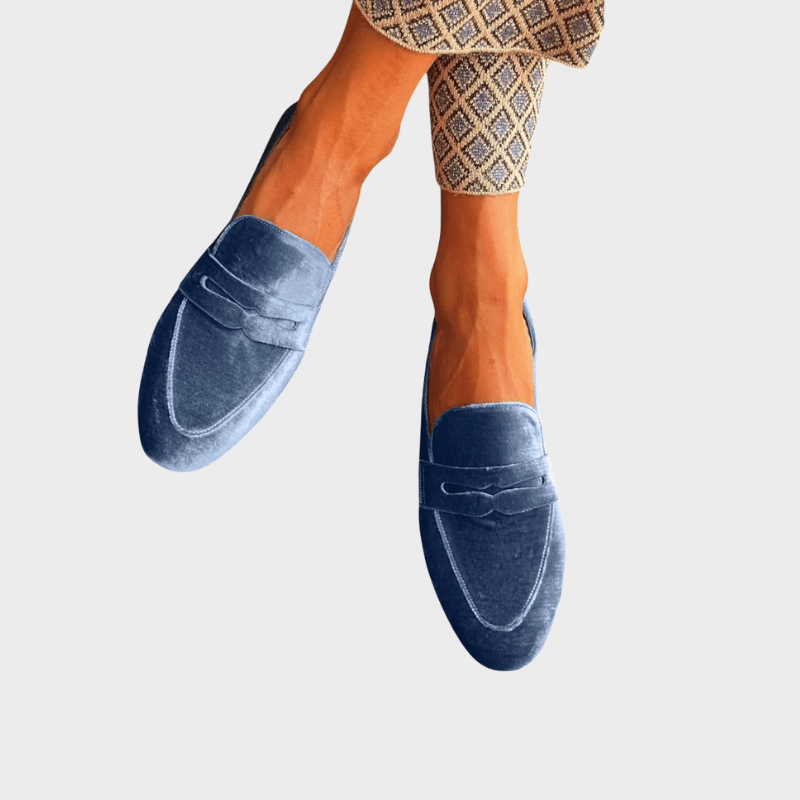Olivia | Blauer Loafer in Samtoptik