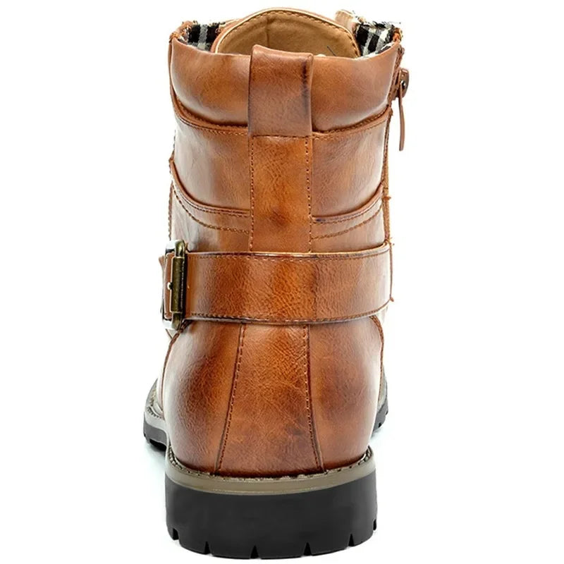 Ferdinand | Schwarze Schnürstiefel mit Schnalle