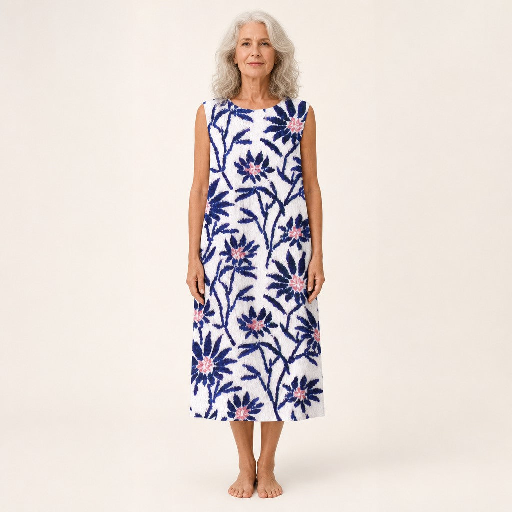 Uta | Ärmelloses Sommerkleid mit Blüten auf Weiß