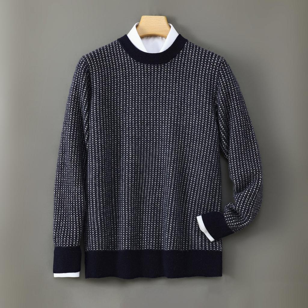 Brigitte-Marie | Pullover in Kaschmir-Optik mit saisonalem Muster