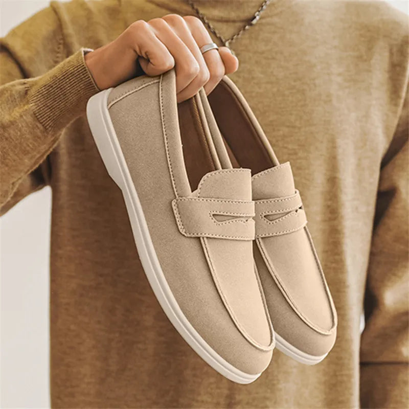 Simon | Sandfarbene Loafer in Veloursoptik