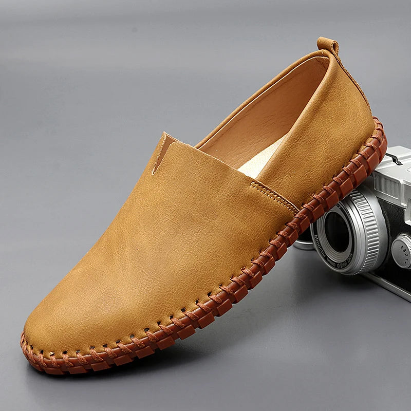 Hans-Dieter | Braune Slipper in Lederoptik