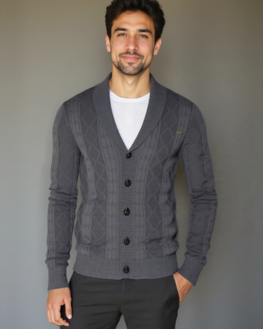 Wolfram | Graue Strickjacke mit Knöpfen