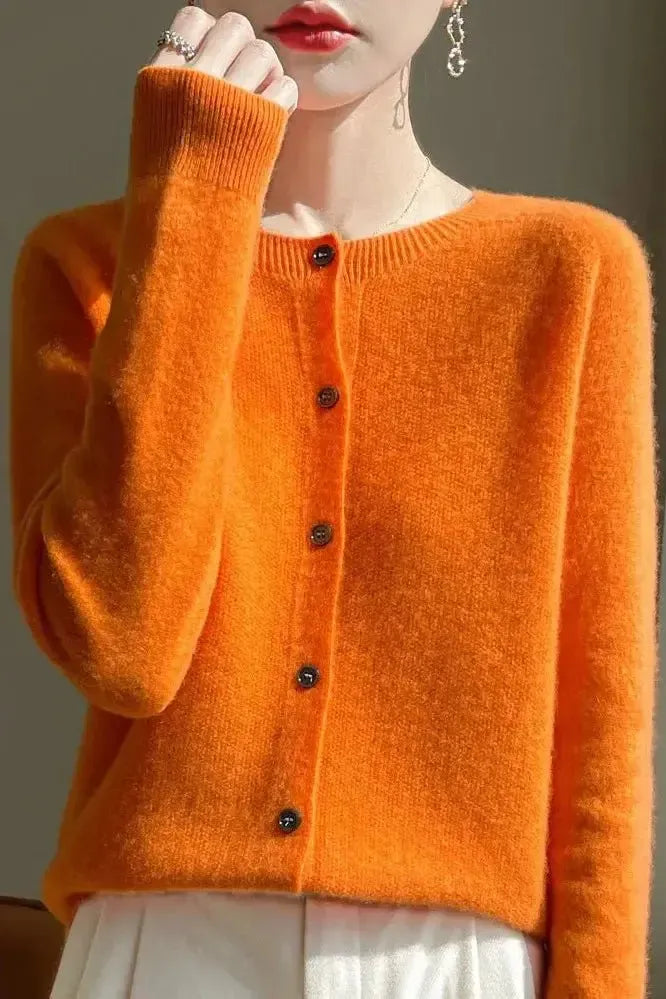 Shelley | Limettengrüne Strickjacke mit Knöpfen