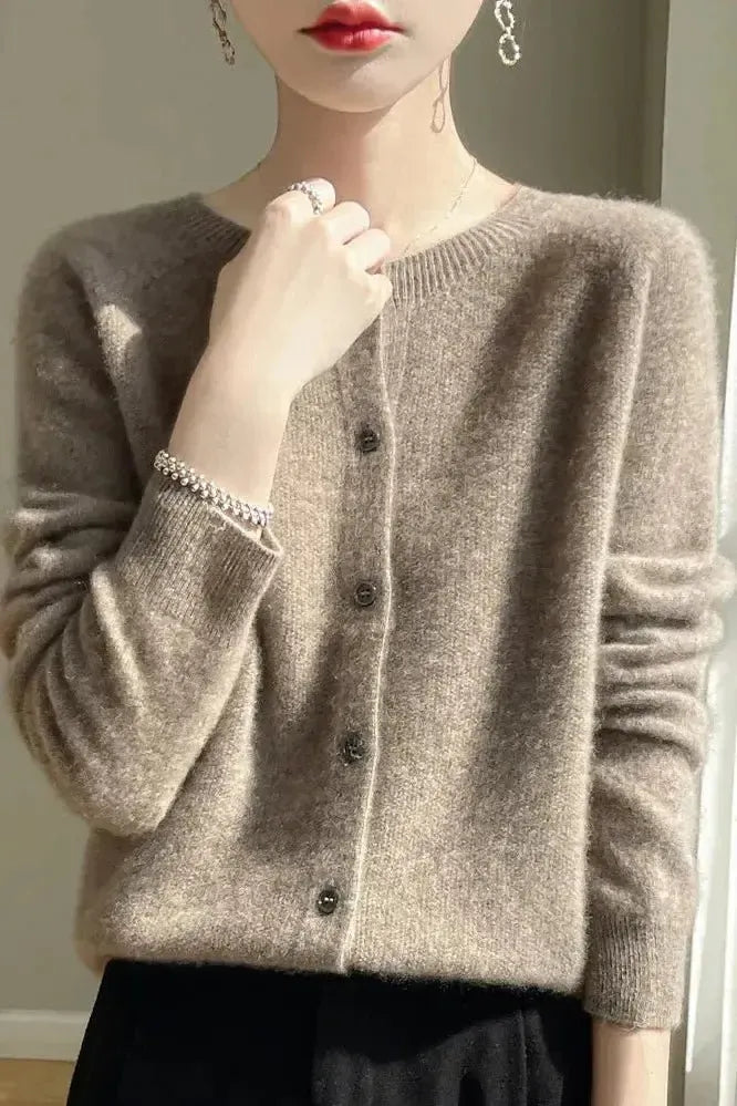Shelley | Limettengrüne Strickjacke mit Knöpfen