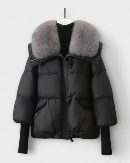 Sofia | Braune Steppjacke mit Kunstfellkragen