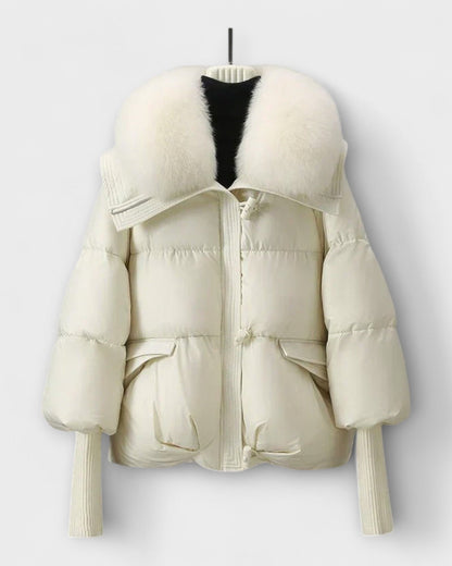 Sofia | Braune Steppjacke mit Kunstfellkragen