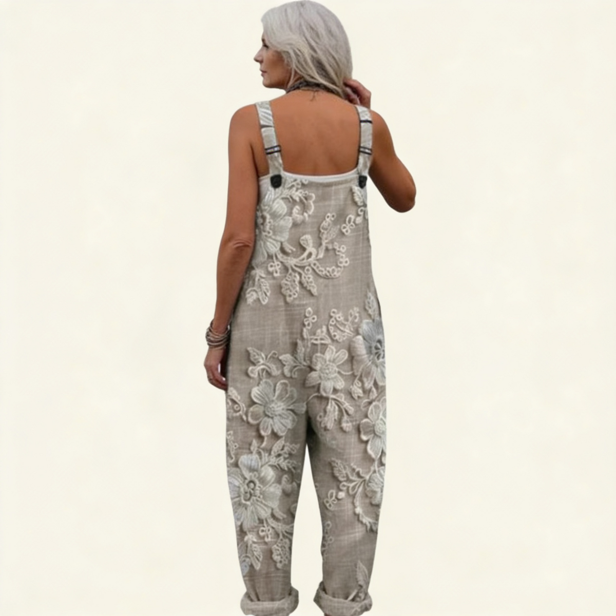 Birgit | Latzhose mit gestickten Blumen