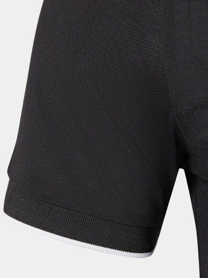 Hans-Georg | Schwarzes Poloshirt mit Reißverschlusskragen