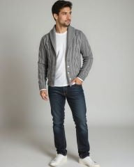 Hans-Georg | Braune Zopfmuster-Strickjacke