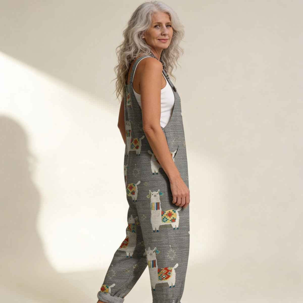 Ramona | Latzhose in Grau mit Lamas