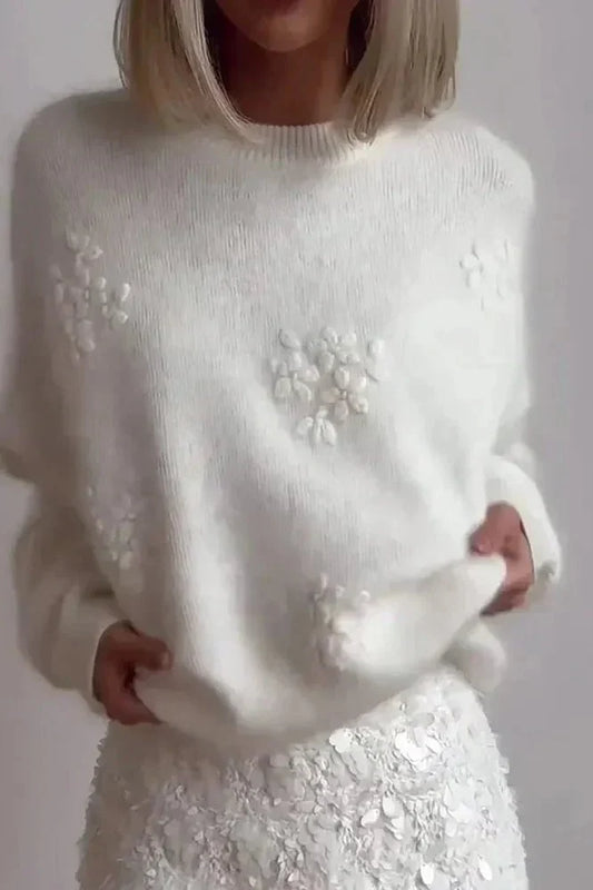 Tania | Pullover in Elfenbein mit Blumenapplikationen