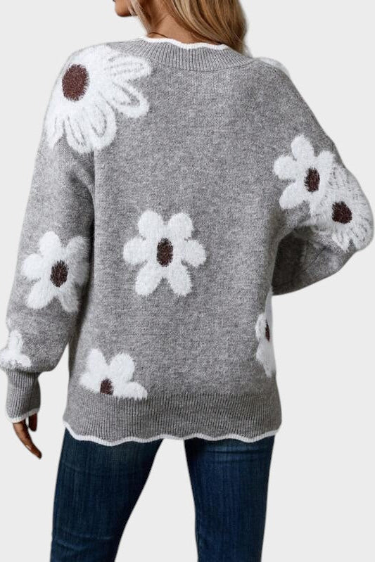 Thea | Grauer Strickpullover mit Gänseblümchen