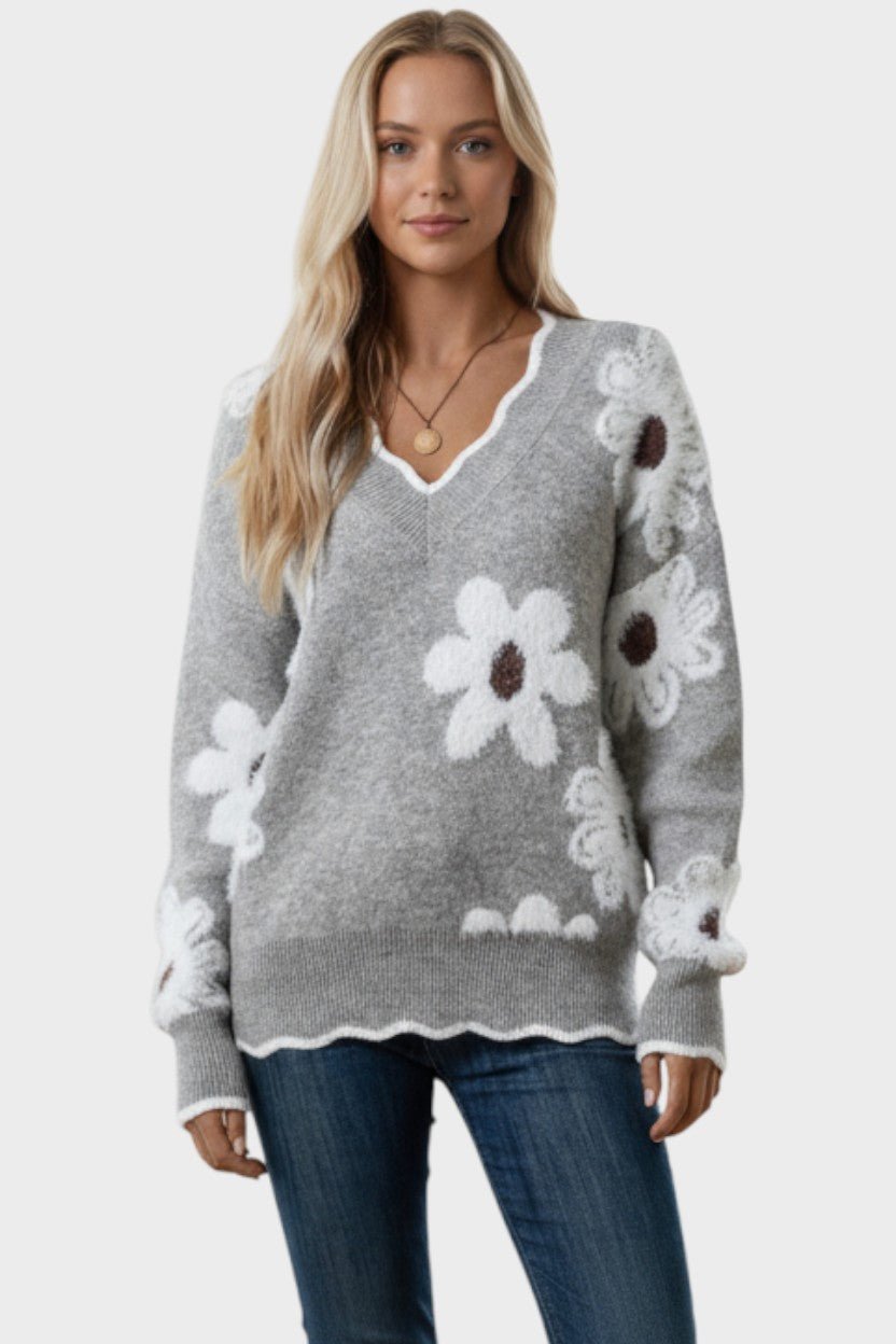 Thea | Grauer Strickpullover mit Gänseblümchen