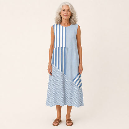 Dorle | Ärmelloses Sommerkleid mit Streifen in Blau und Weiß