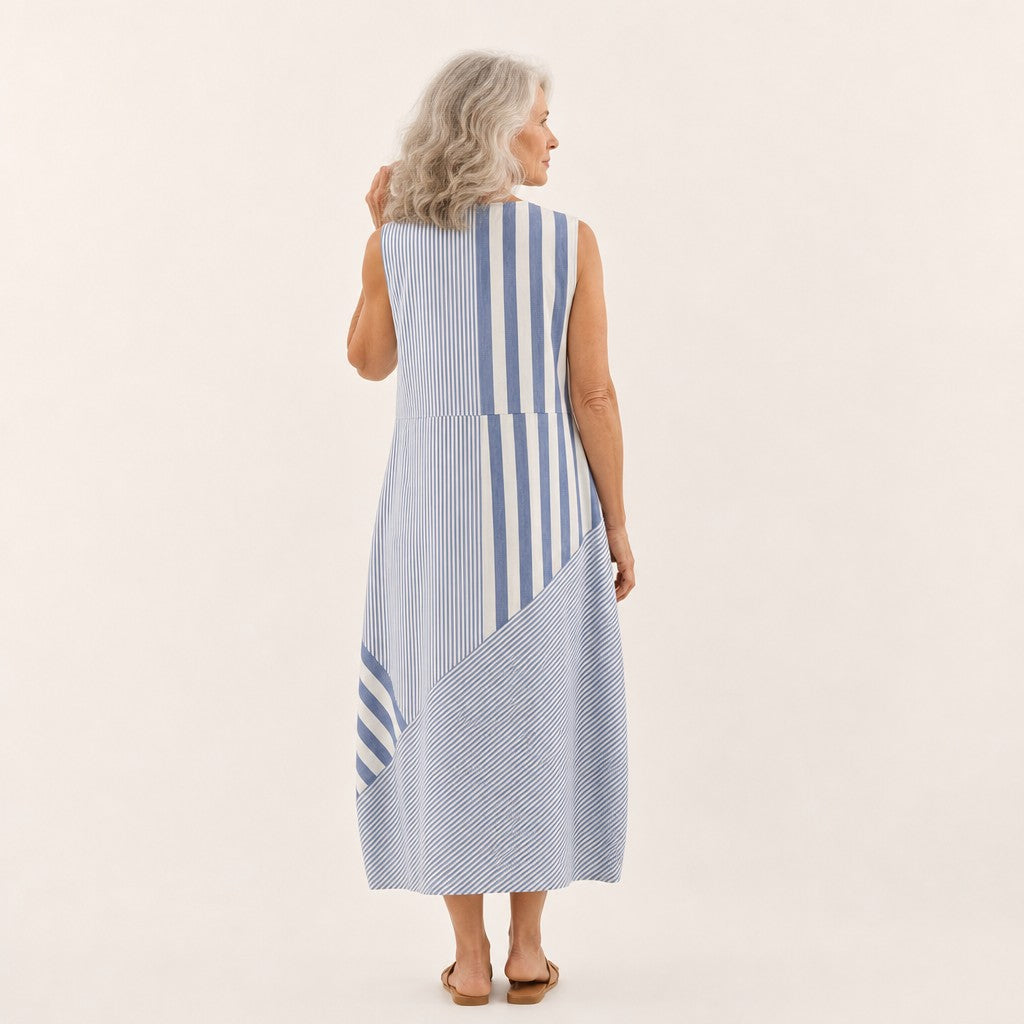Dorle | Ärmelloses Sommerkleid mit Streifen in Blau und Weiß
