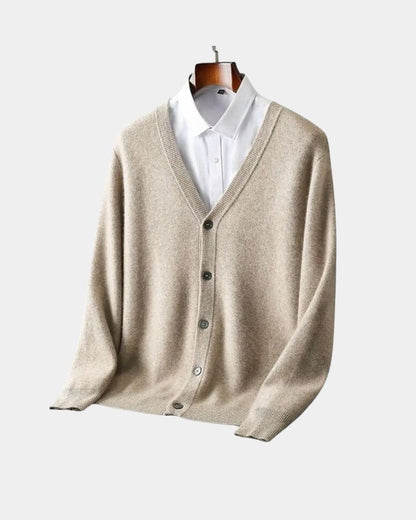 Kurt | Beige Strickjacke mit Knöpfen