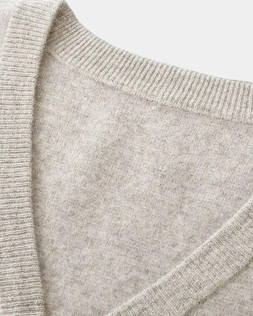 Kurt | Beige Strickjacke mit Knöpfen