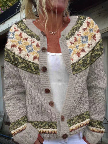 Silke | Graue Strickjacke mit botanischem Passenmuster
