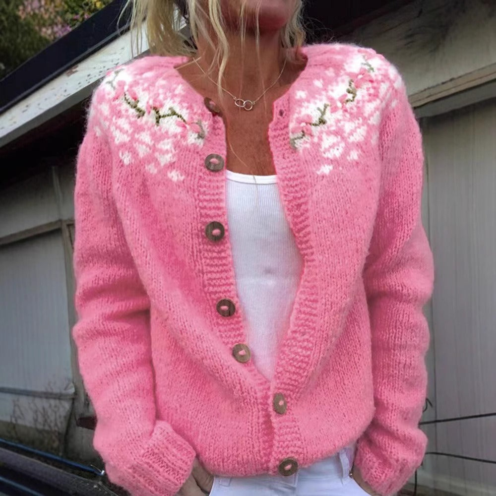 Birgit | Rosa Strickjacke mit floralem Passenmuster