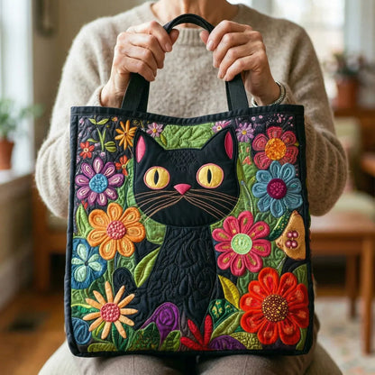 Babette | Gesteppte Tragetasche mit Motiv Verzauberte Schwarze Katze