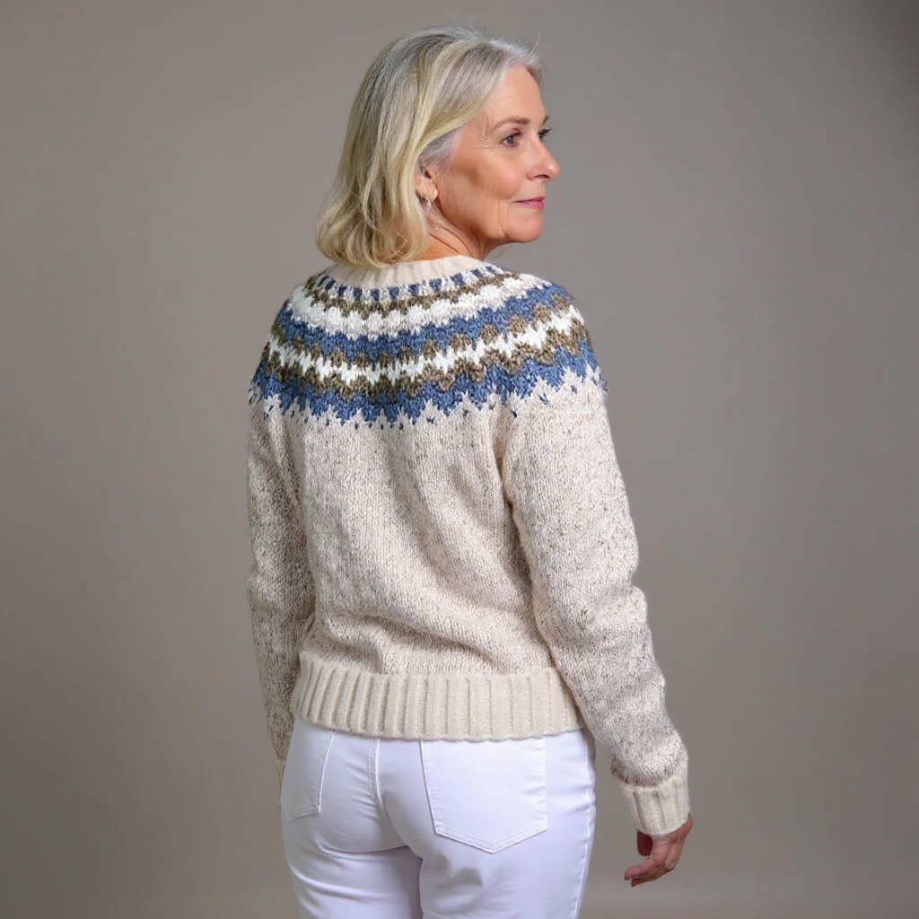 Helena | Cremefarbene Strickjacke mit floralem Passenmuster