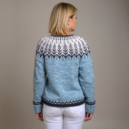 Rita | Hellblaue Strickjacke mit nordischem Muster