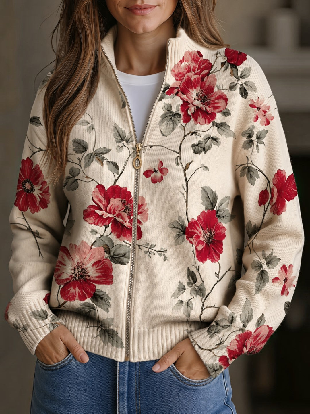 Monika | Strickjacke mit Vintage-Rosenmuster