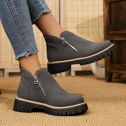 Frida | Schwarzer Stiefeletten-Sneaker mit Profilsohle