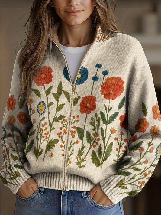 Andrea | Strickjacke mit Wildblumenmuster
