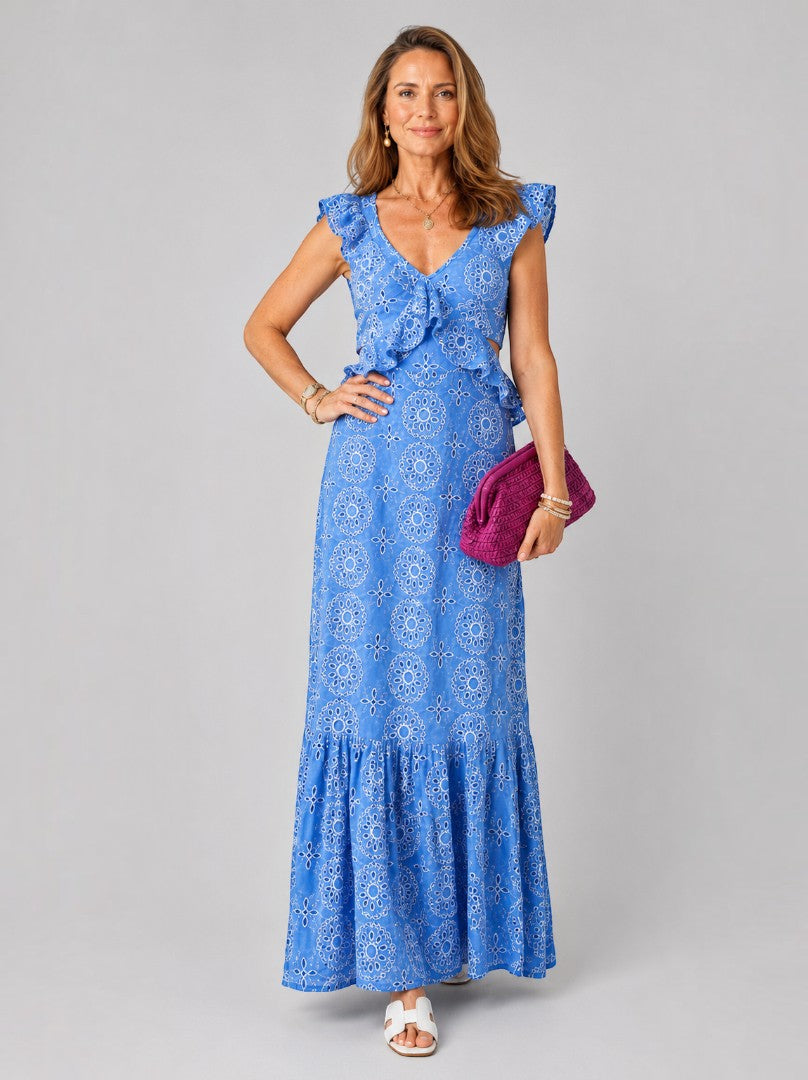 Kunigunde | Maxikleid in Blau mit Lochstickerei