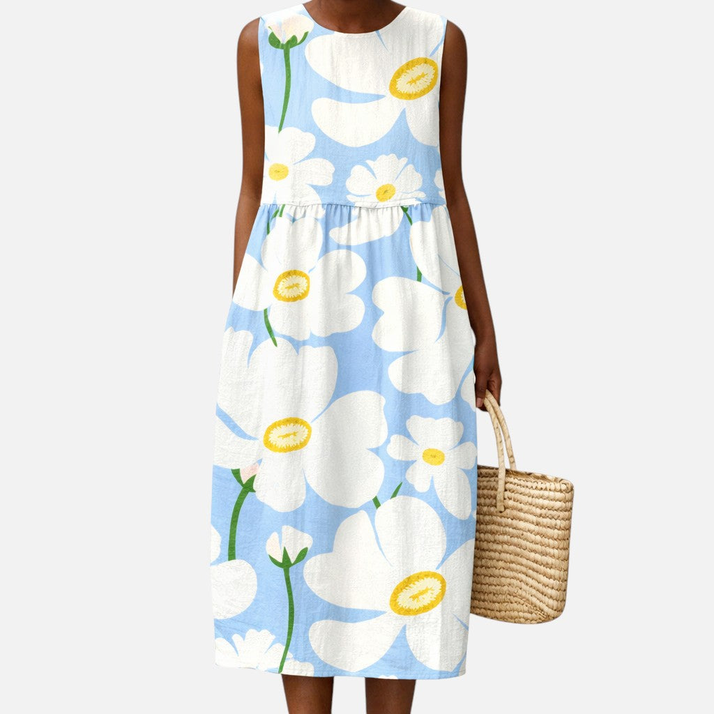 Henny | Ärmelloses Sommerkleid mit großen Blüten auf Hellblau